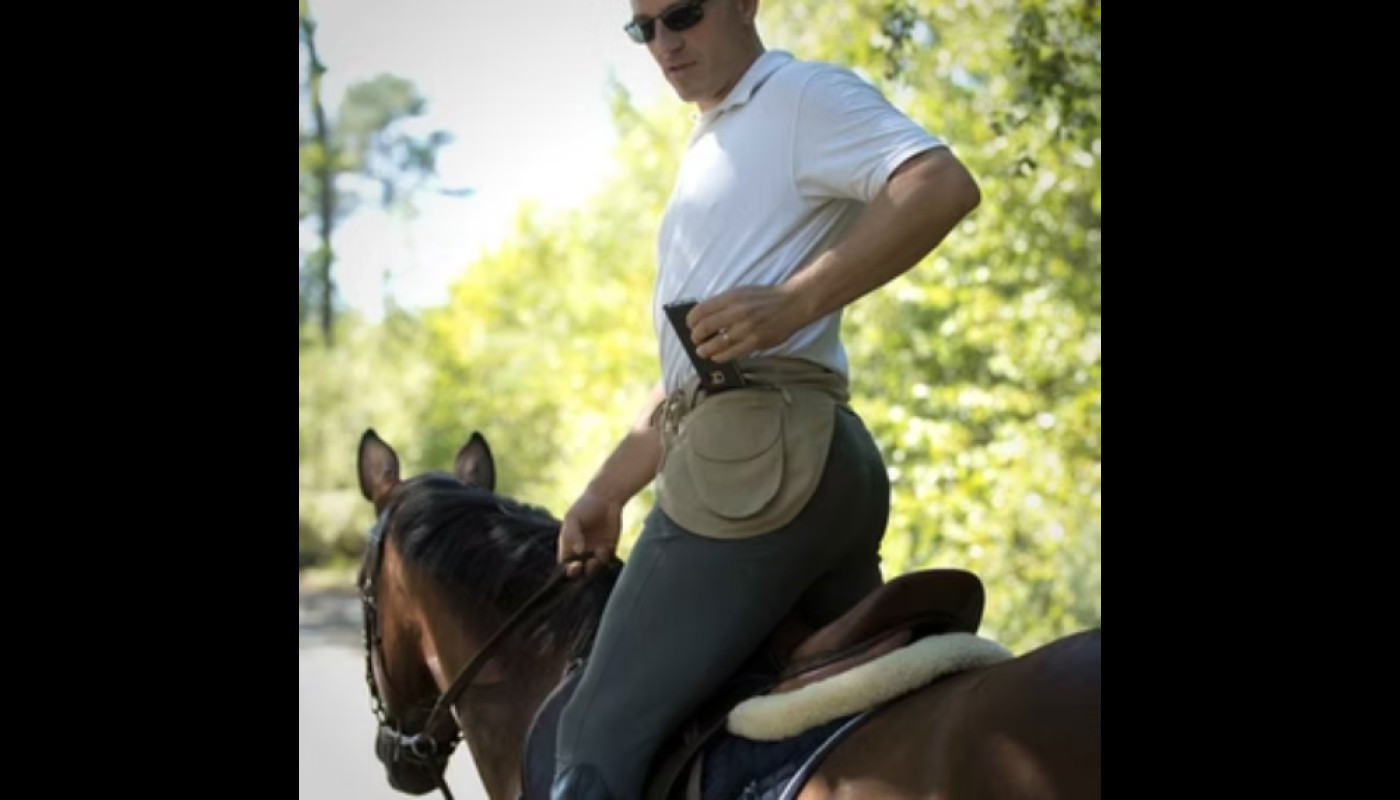 En 2025, les hommes aussi adorent le sac-ceinture Laboa !